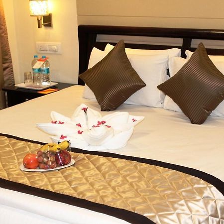 Citrus Hotel Ghaziabad Exterior photo