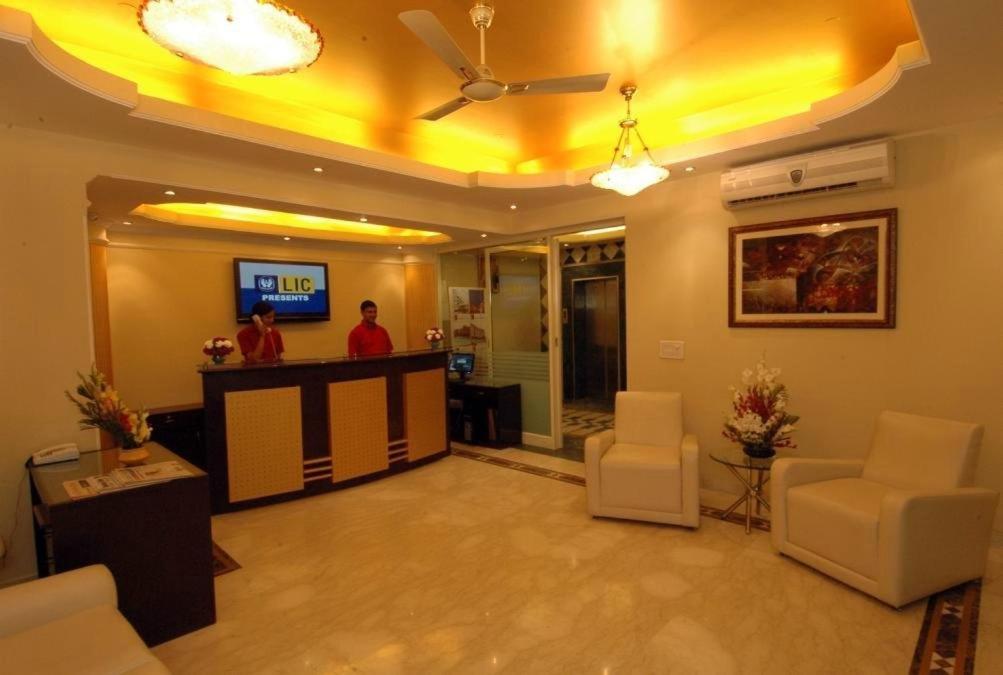 Citrus Hotel Ghaziabad Exterior photo