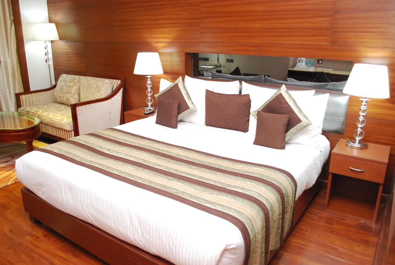 Citrus Hotel Ghaziabad Exterior photo