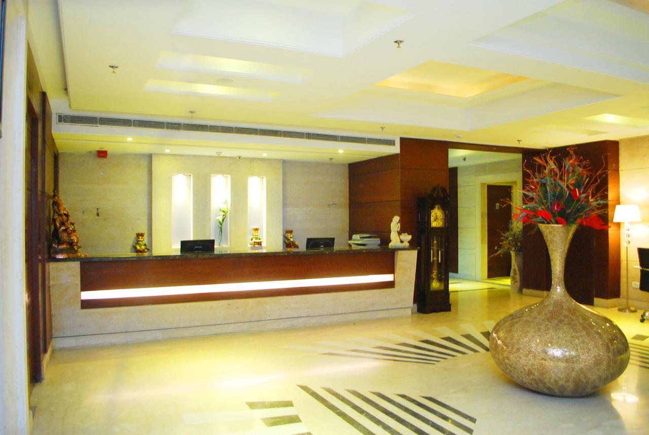 Citrus Hotel Ghaziabad Exterior photo